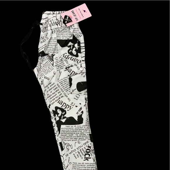 Girls newspaper style pants. - Picture 2 of 3